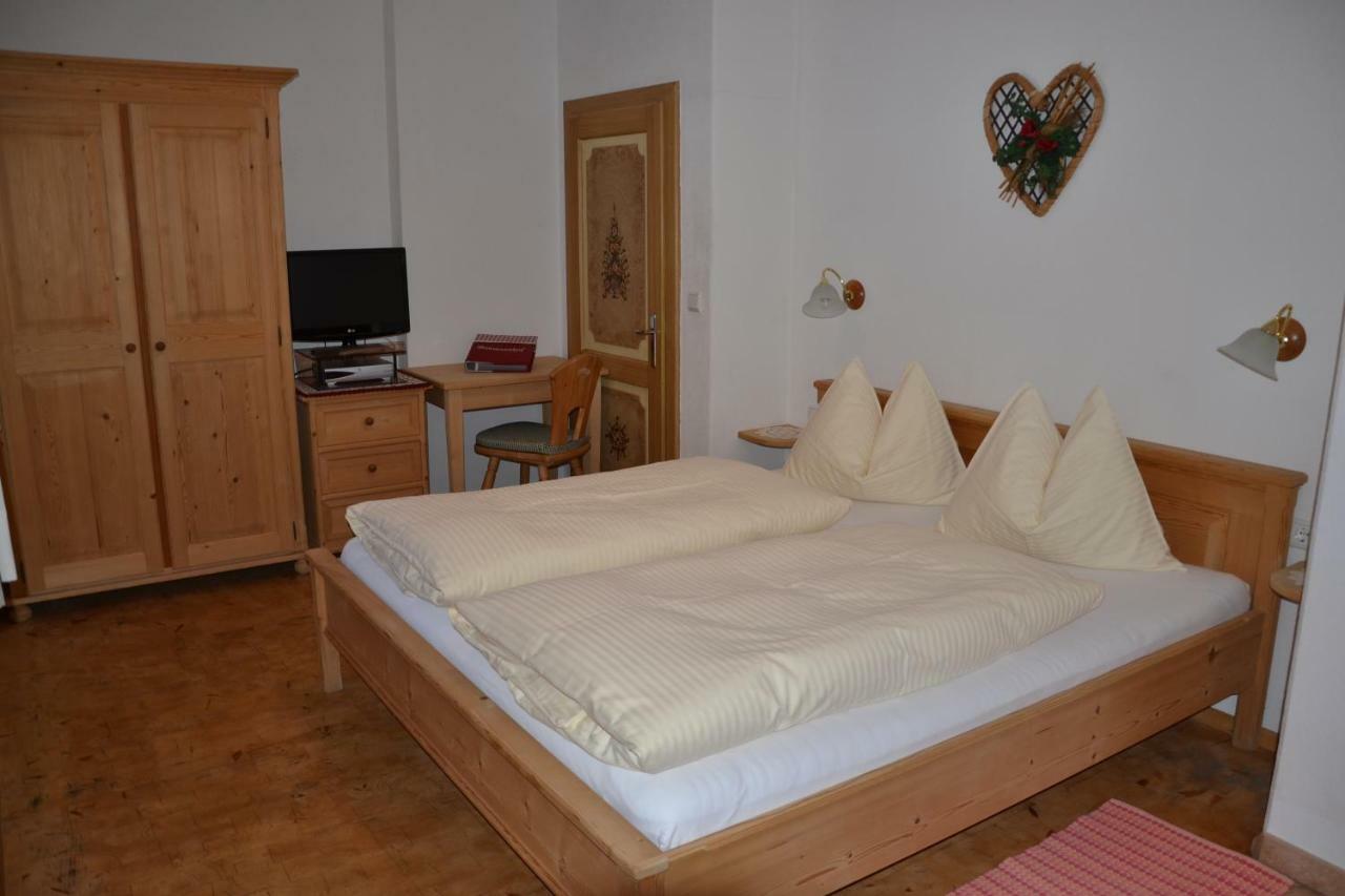 Baumannhof Appartement Toblach Buitenkant foto